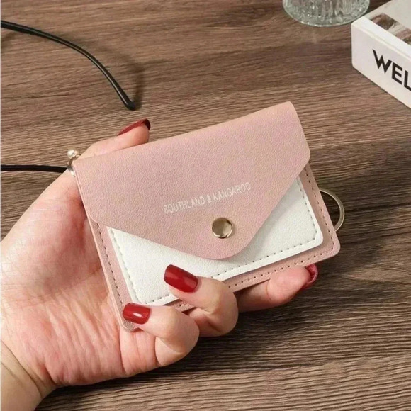 Handbags - ⚠️Clearance Pink Small Fashion Wallet / Cardholder